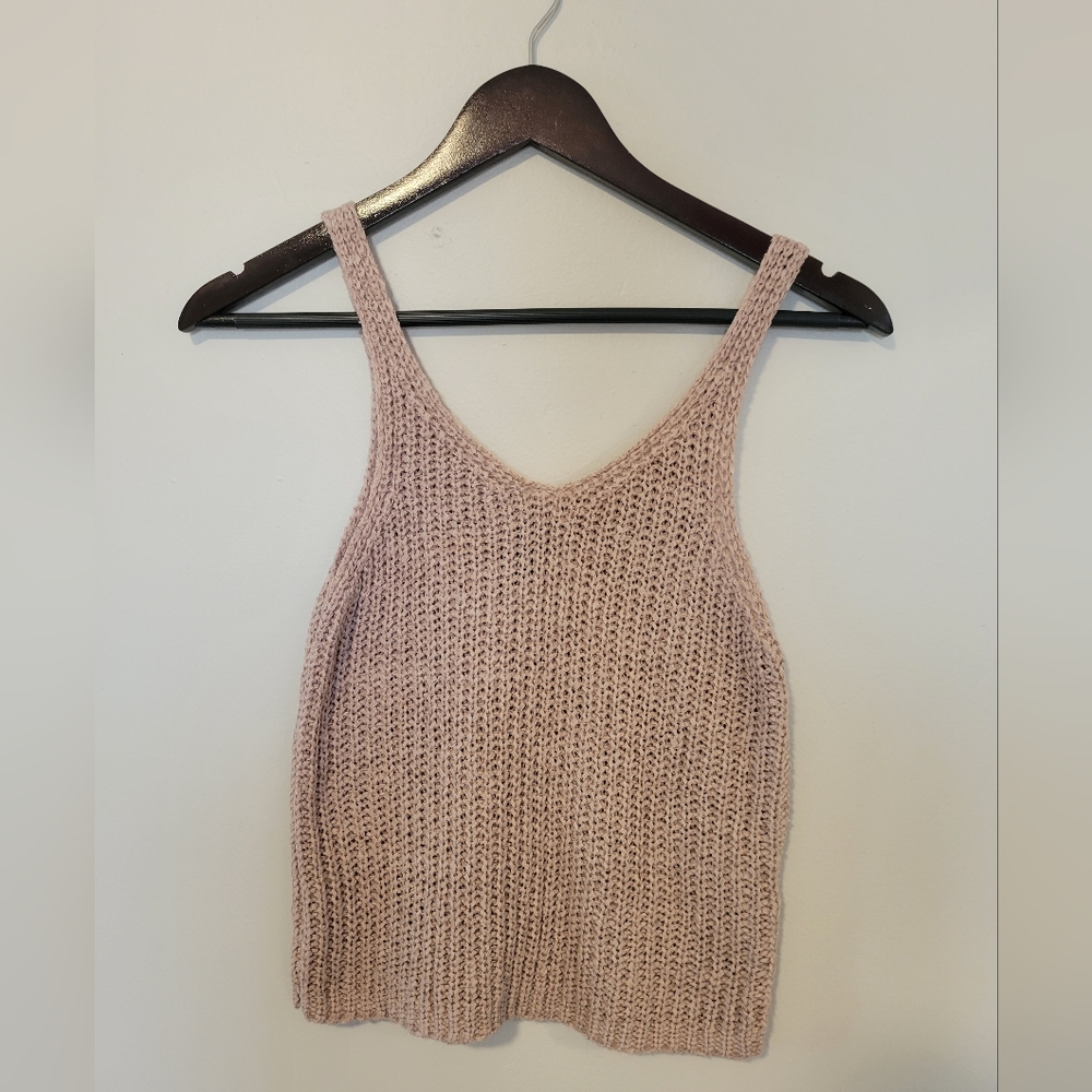 Ribbed Pink Crop Tank Top - Moon & Madison